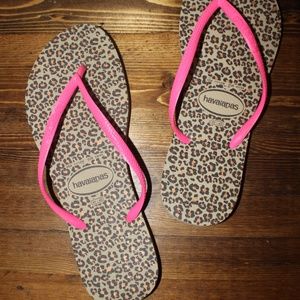 Havaianas Leopard & Hot Pink Women's Sandals